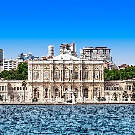 מלון Wooden At The Heart Of Besiktas 2*